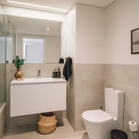 Monserrate - 2 Bedrooms In Parque Nacoes *