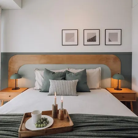 Апартаменты Monserrate - 2 Bedrooms In Parque Nacoes *