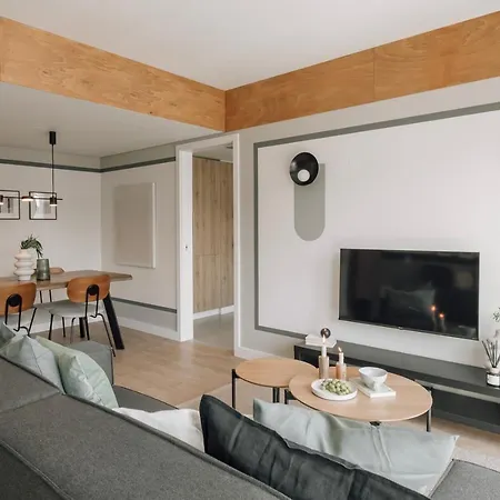 Monserrate - 2 Bedrooms In Parque Nacoes דירה