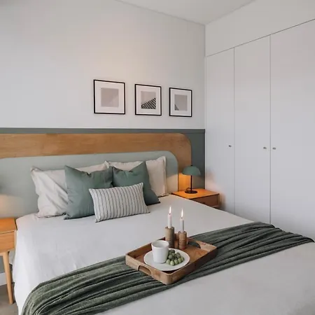 Monserrate - 2 Bedrooms In Parque Nacoes * ליסבון